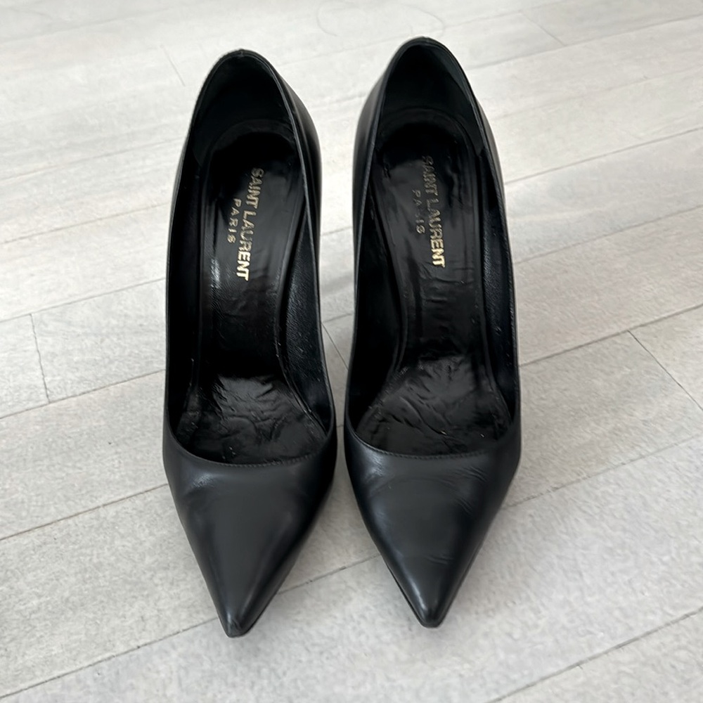Authentic Saint Laurent Classic black Heel size 38